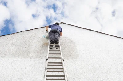 Peinture extérieure à la Chapelle-aux-Bois — façades et ravalement